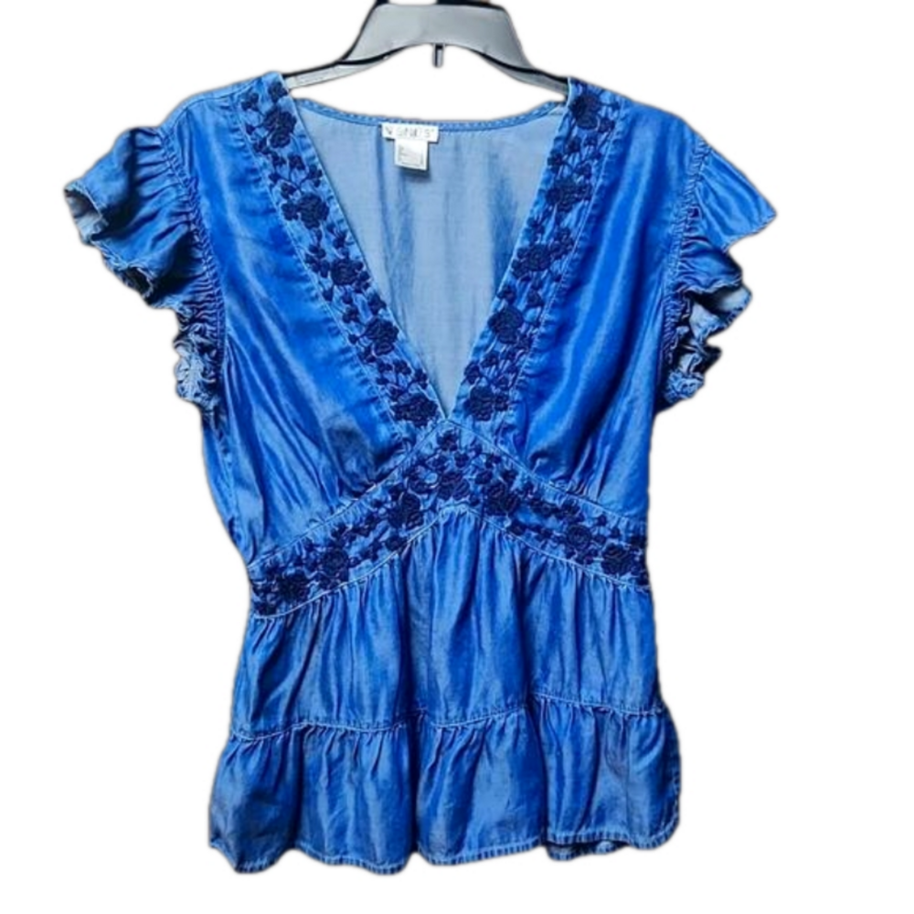 Venus deep V-neck Embroidered blouse